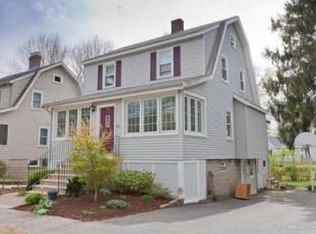 15 Rhinecliff St, Arlington, MA 02476