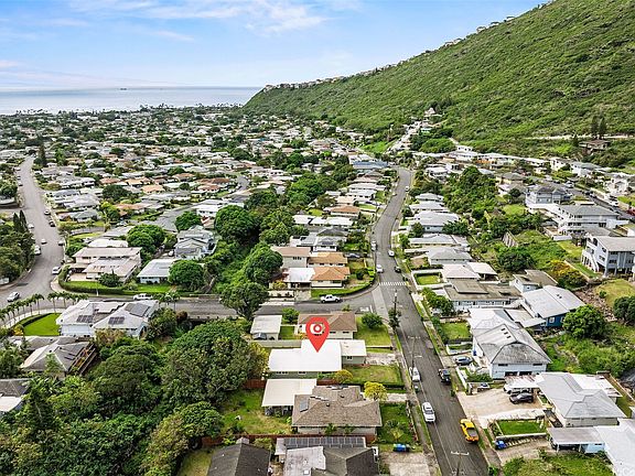 4th image of 809 Hao St