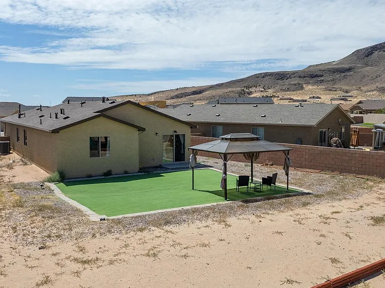 3892 Hernandez St SW — Photo 45