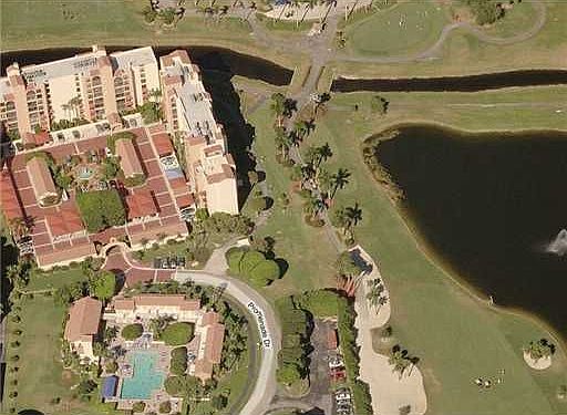 Home For Sale In Boca Pointe