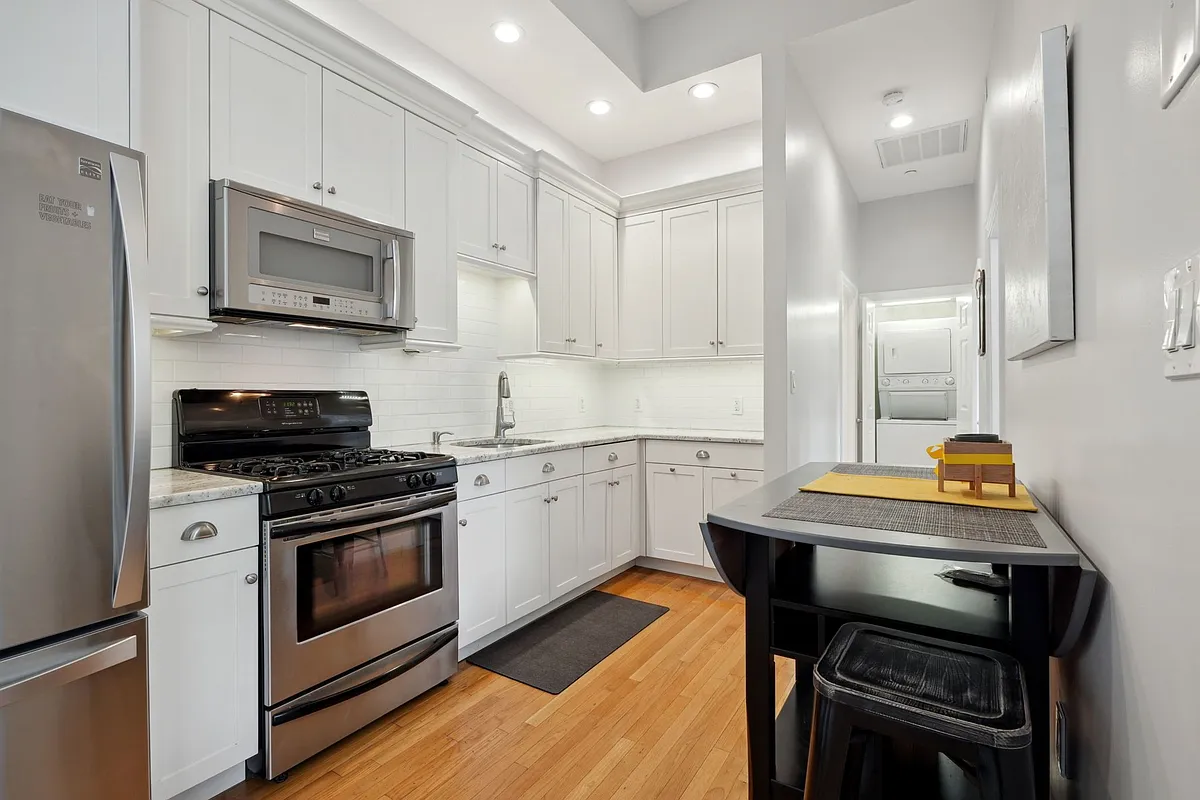 Building Photo - 119 Dorchester St #2