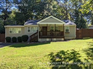 12807 Kahns Rd, Manassas, VA 20112
