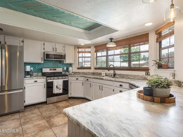 993 Valle Hermosa, Las Cruces, NM 88005