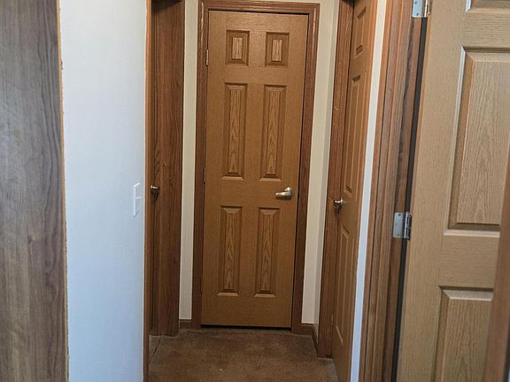 2nd image of 24 Sunrise Estates Rd