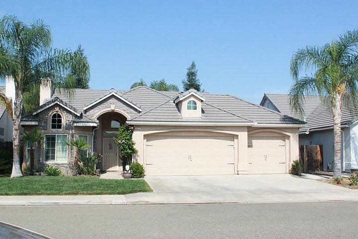 1st image of 9975 N Fine Ave