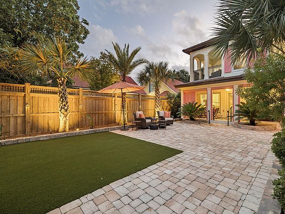 4th image of 61 Rue Caribe