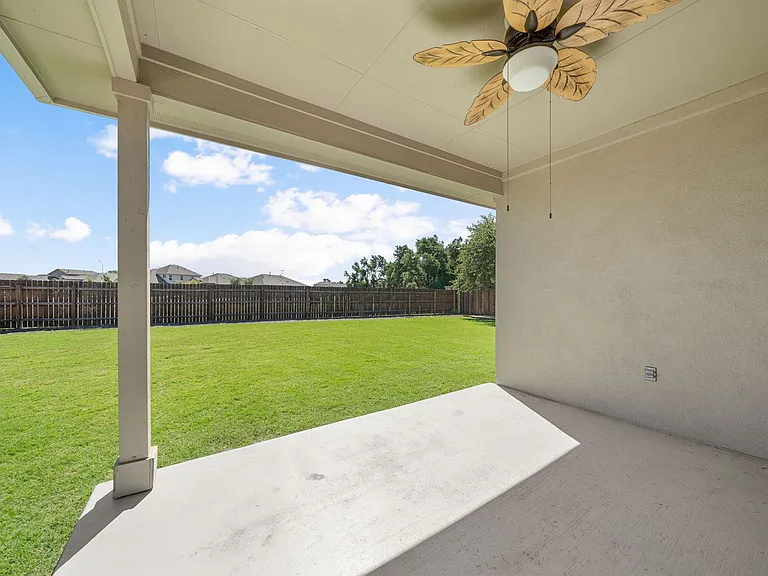 2412 Star Hill Rnch — Photo 37