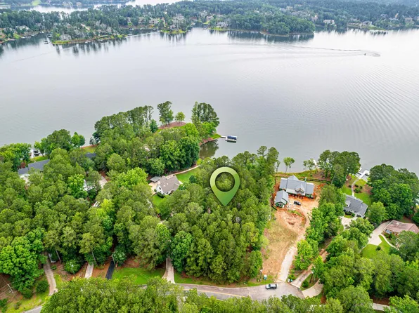 31 E River Bend Dr, Eatonton, GA 31024