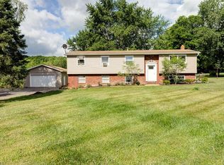 12296 Old State Rd, Chardon, OH 44024
