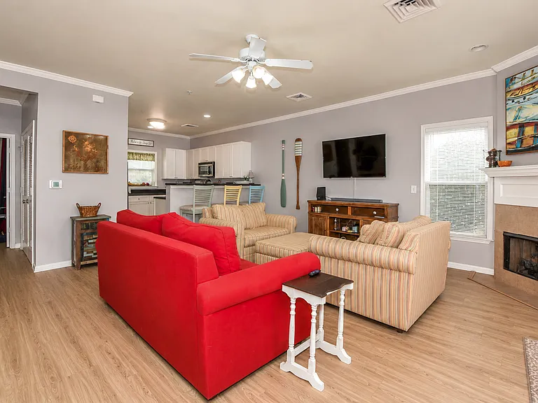 185 Sunset Point Dr #611 — Photo 15