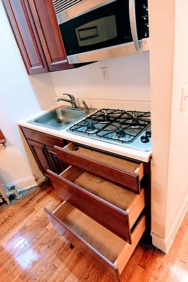 Rented by Voro, LLC | media 15