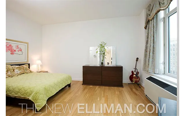 Sold by Douglas Elliman | media 13