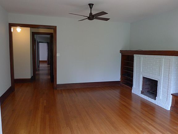 4th image of 3811 N Lawndale Ave Floor 2
