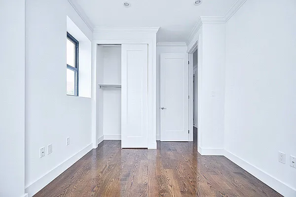 Rented by Skyward | media 22