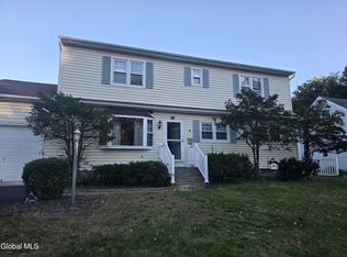 4 Chris Place, Colonie, NY 12205