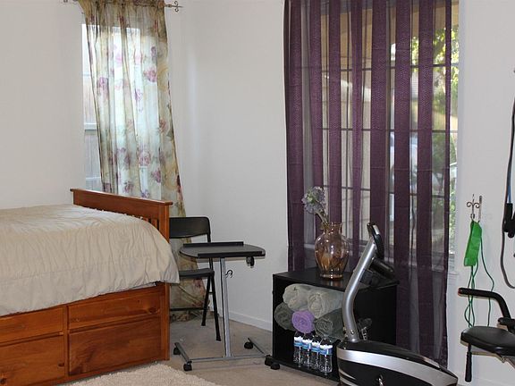 5th image of 4311 E Laurel Ave