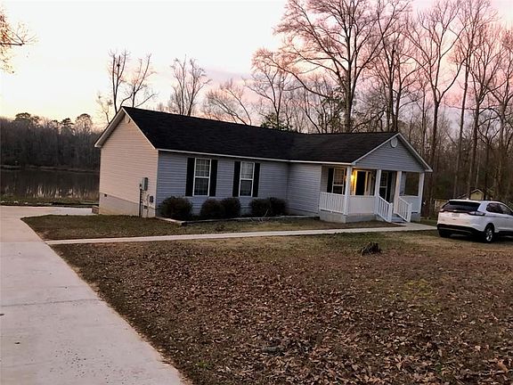 2nd image of 214 Brookwood Ln