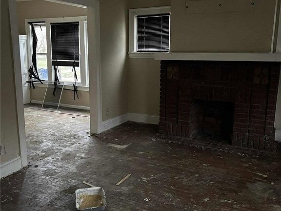 5th image of 739 E 127th St