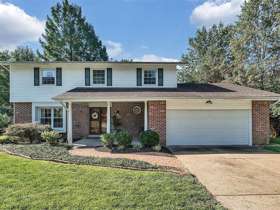 2nd image of 12858 Nimes Dr