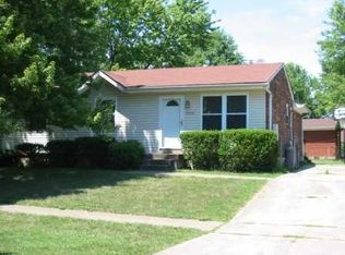 4200 Glen Hill Manor Dr, Louisville, KY 40272