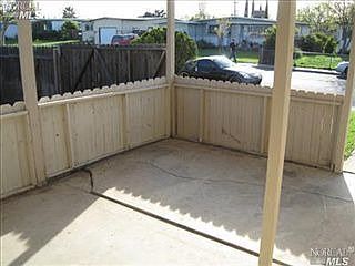 2nd image of 2036 Nottingham Dr