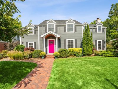 2112 Dewes St, Glenview, IL, 60025