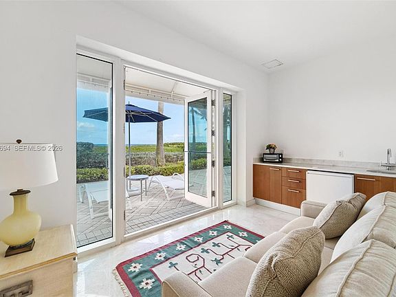 4th image of 16047 Collins Ave #5S