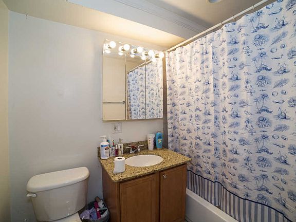 5th image of 5301 W Washington Blvd #G