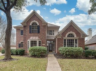 1818 Solana Springs Dr, Sugar Land, TX 77479