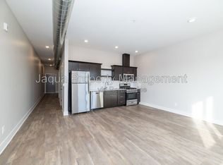 335 Center St #204, South Haven, MI 49090