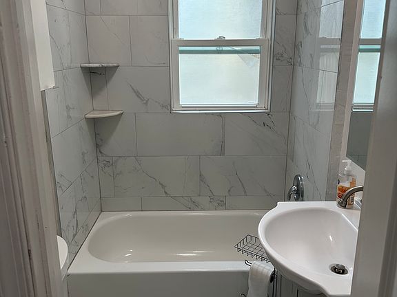 4th image of 2217 Naudain St Floor 1