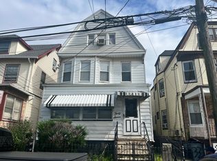 37 Oraton St FLOOR 2, Newark, NJ 07104