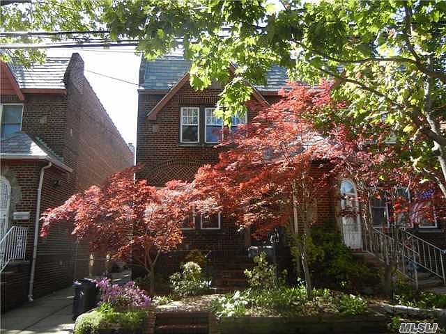 1st image of 20618 50th Ave