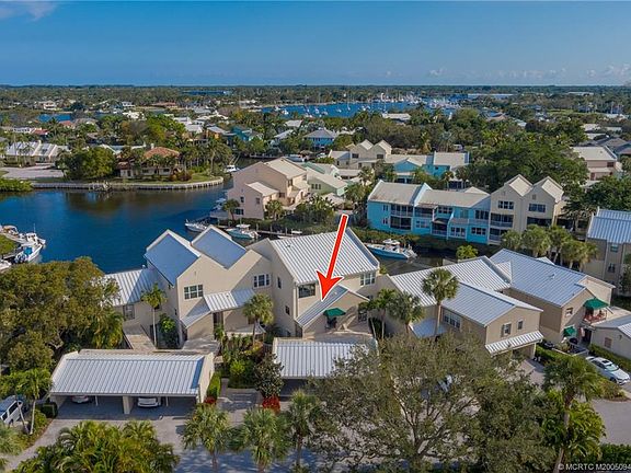 5th image of 3901 SE Saint Lucie Blvd APT 44