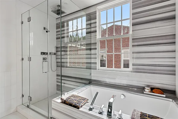Sold by Douglas Elliman | media 26