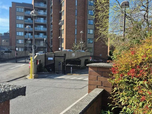 103 Gorge Rd E #305, Victoria, BC V9A 6Z2