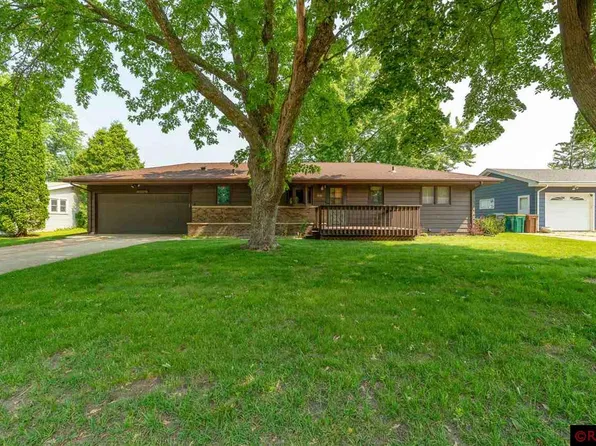 1510 Plainview Ln, Albert Lea, MN 56007