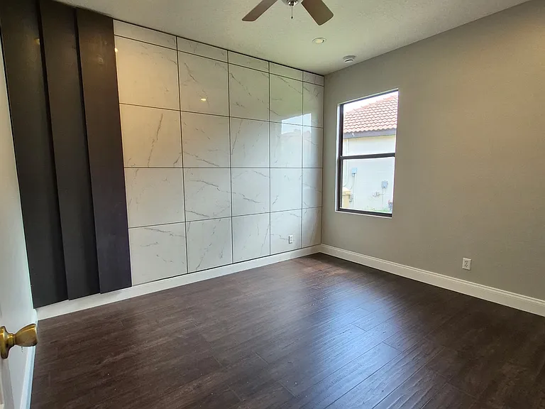 2988 Marbella Dr — Photo 31