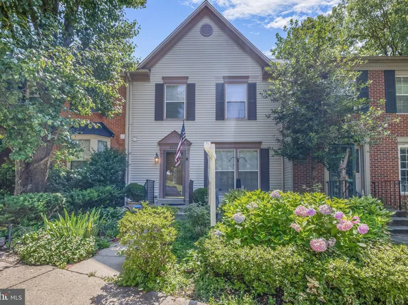 20003 Placid Lake Ter, Germantown, MD 20874