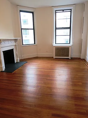 Rented by City Connections Realty | media 1