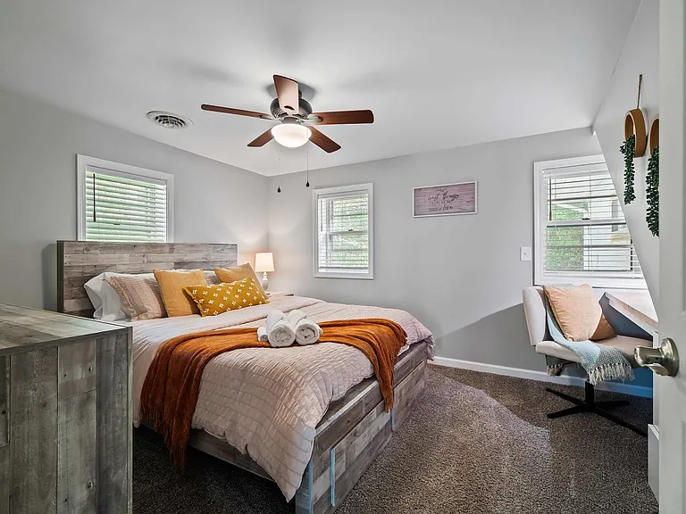Bedroom