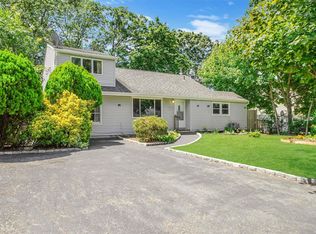 63 Ontario St, Port Jefferson Station, NY 11776