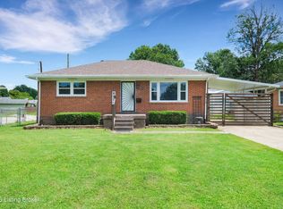 8915 Mapleview Dr, Louisville, KY 40258