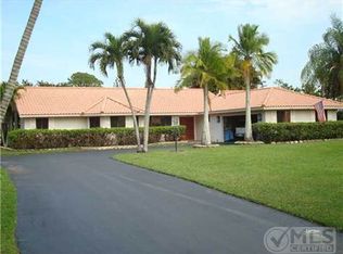 9785 Hindel Ct, Boynton Beach, FL 33472