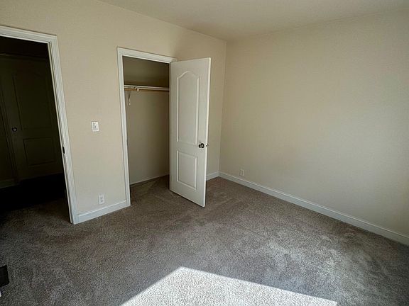5th image of 8227 Blue Rim Ln #33