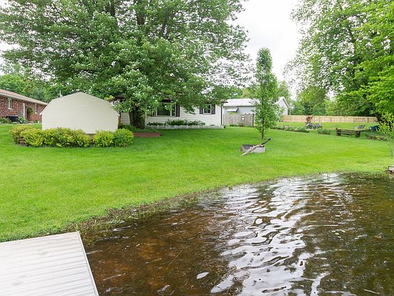 61428 N  Main St-103