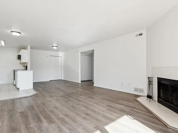 13095 W Cedar Drive #302, Lakewood, CO 80228