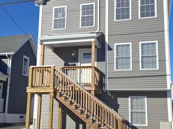 255 Ohio Ave #2, Providence, RI 02905