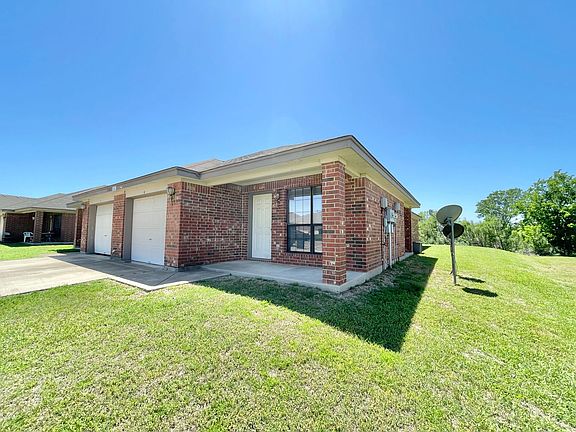 2nd image of 3102B Dannen Ct
