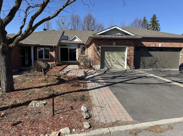 10 Quinterra Ct, Ottawa, ON K1V 0W6